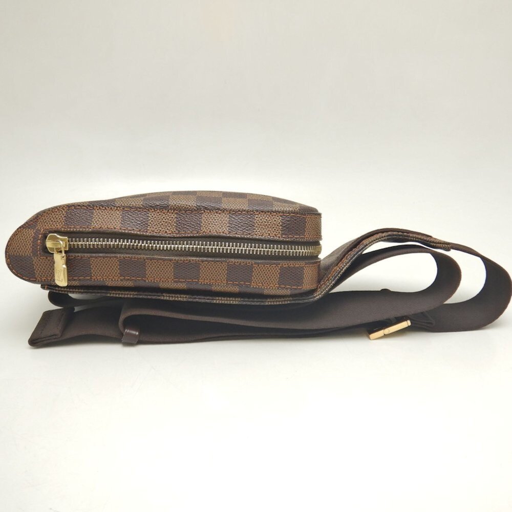 LOUIS VUITTON Brown Damier Hobo Bag - Picture 5 of 15
